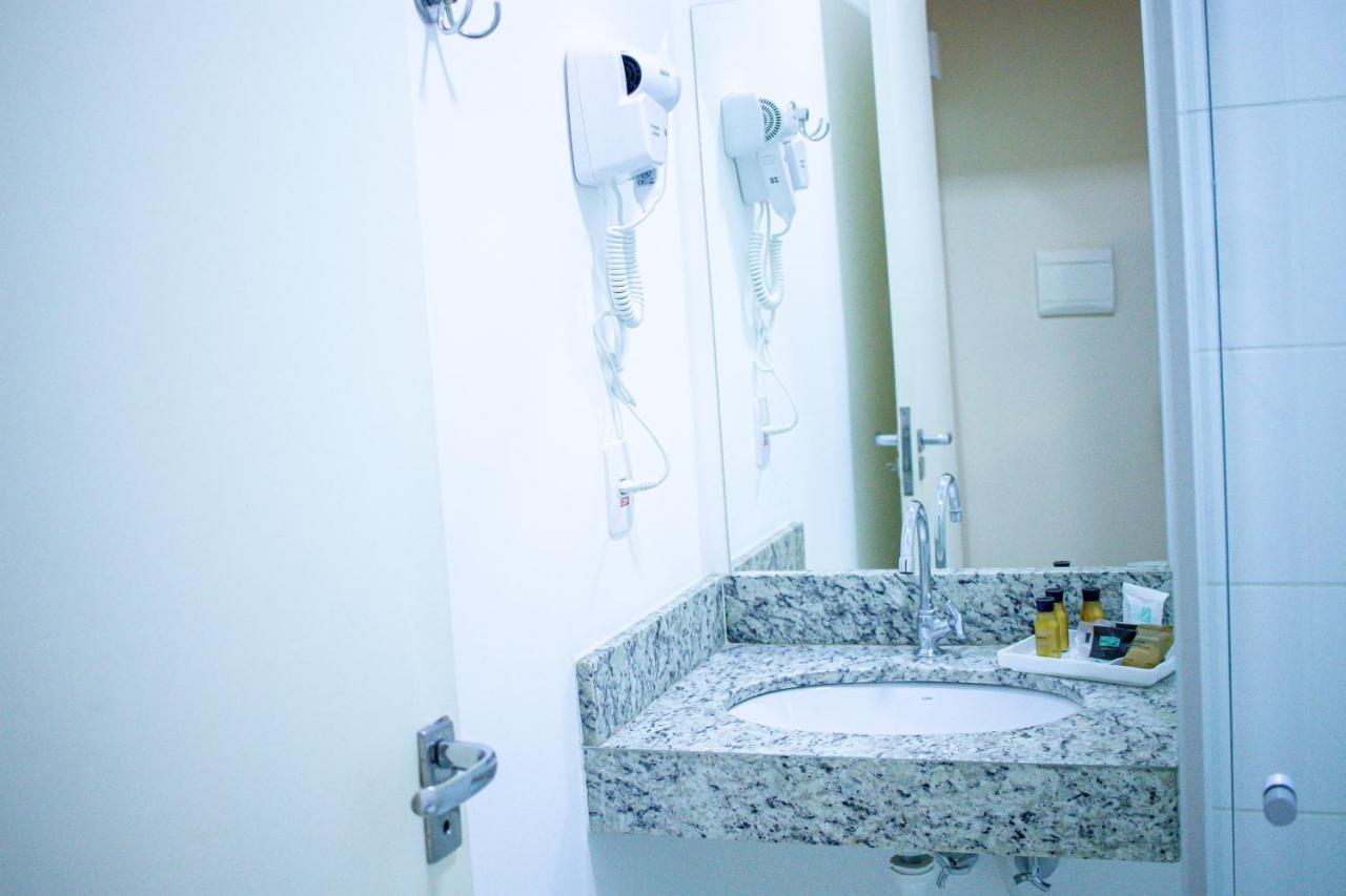 Hotel H2 Congonhas คองโกนญัส ภายนอก รูปภาพ Bathroom