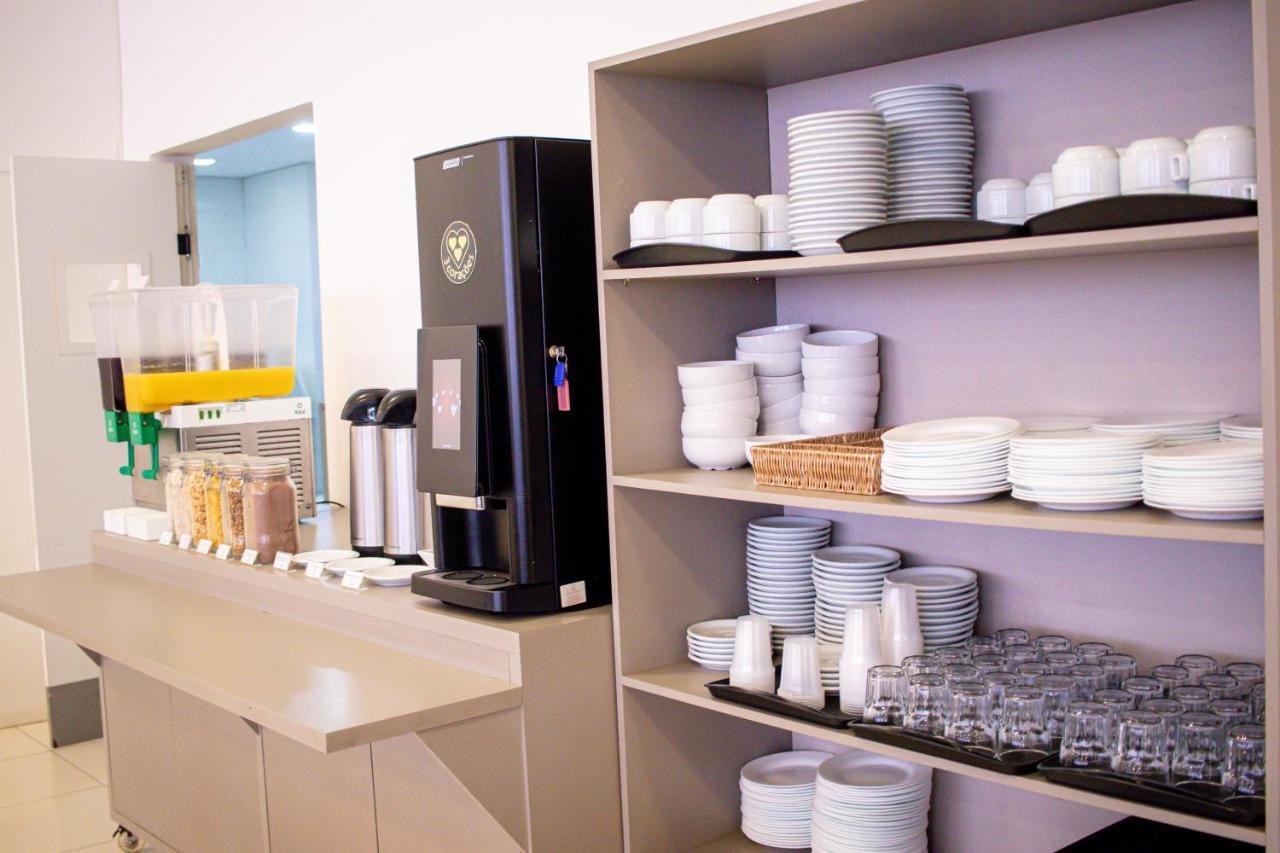 Hotel H2 Congonhas คองโกนญัส ภายนอก รูปภาพ A typical self-service station