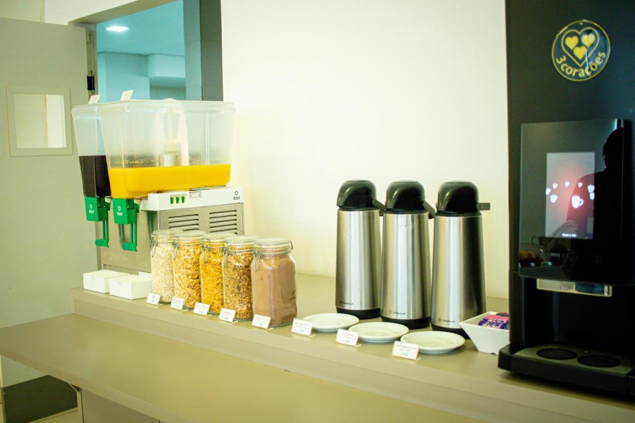 Hotel H2 Congonhas คองโกนญัส ภายนอก รูปภาพ A typical hot beverage bar