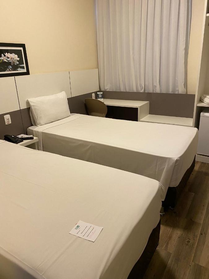 Hotel H2 Congonhas คองโกนญัส ภายนอก รูปภาพ A single bed